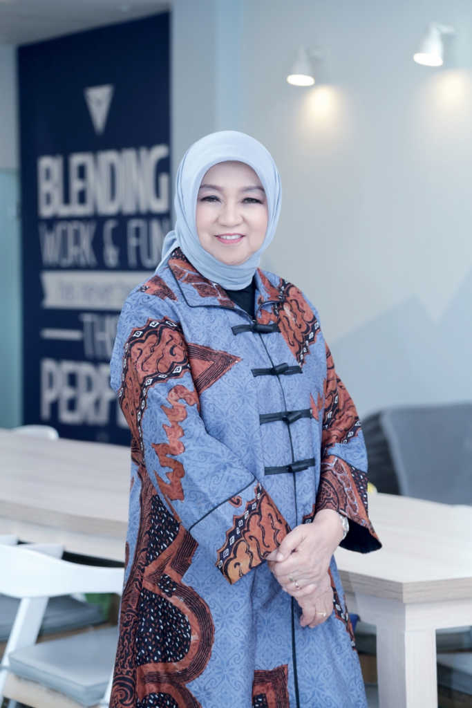 nurhayati subakar salah satu wanita inspiratif indonesia