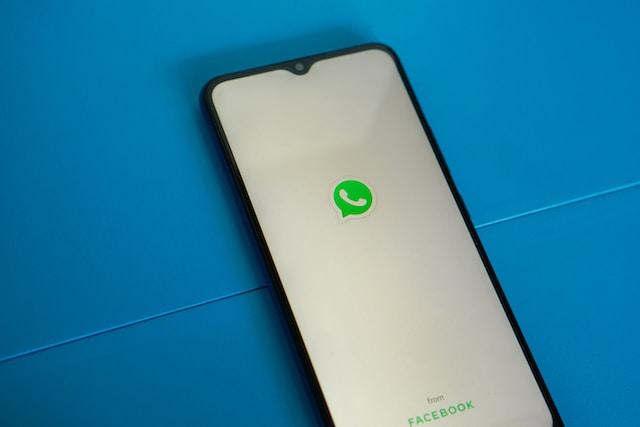 cara transfer whatsapp dari android ke iphone via backup